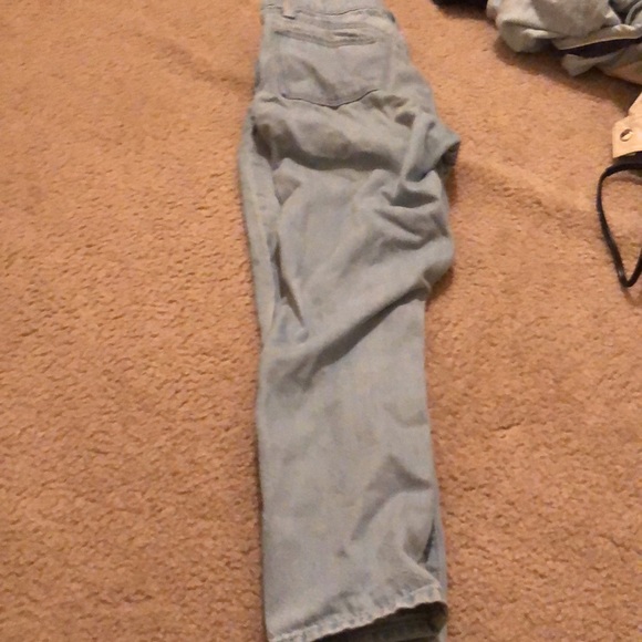 Selling Jeans from old navy - Picture 3 of 4